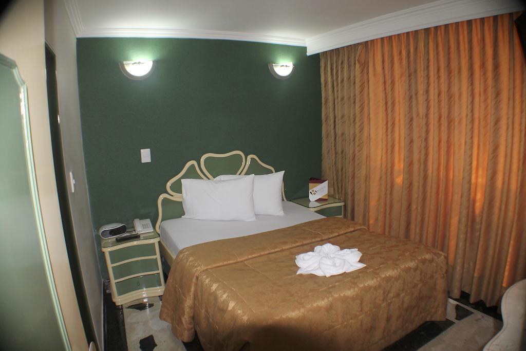 Hotel Business Bogotá Dış mekan fotoğraf